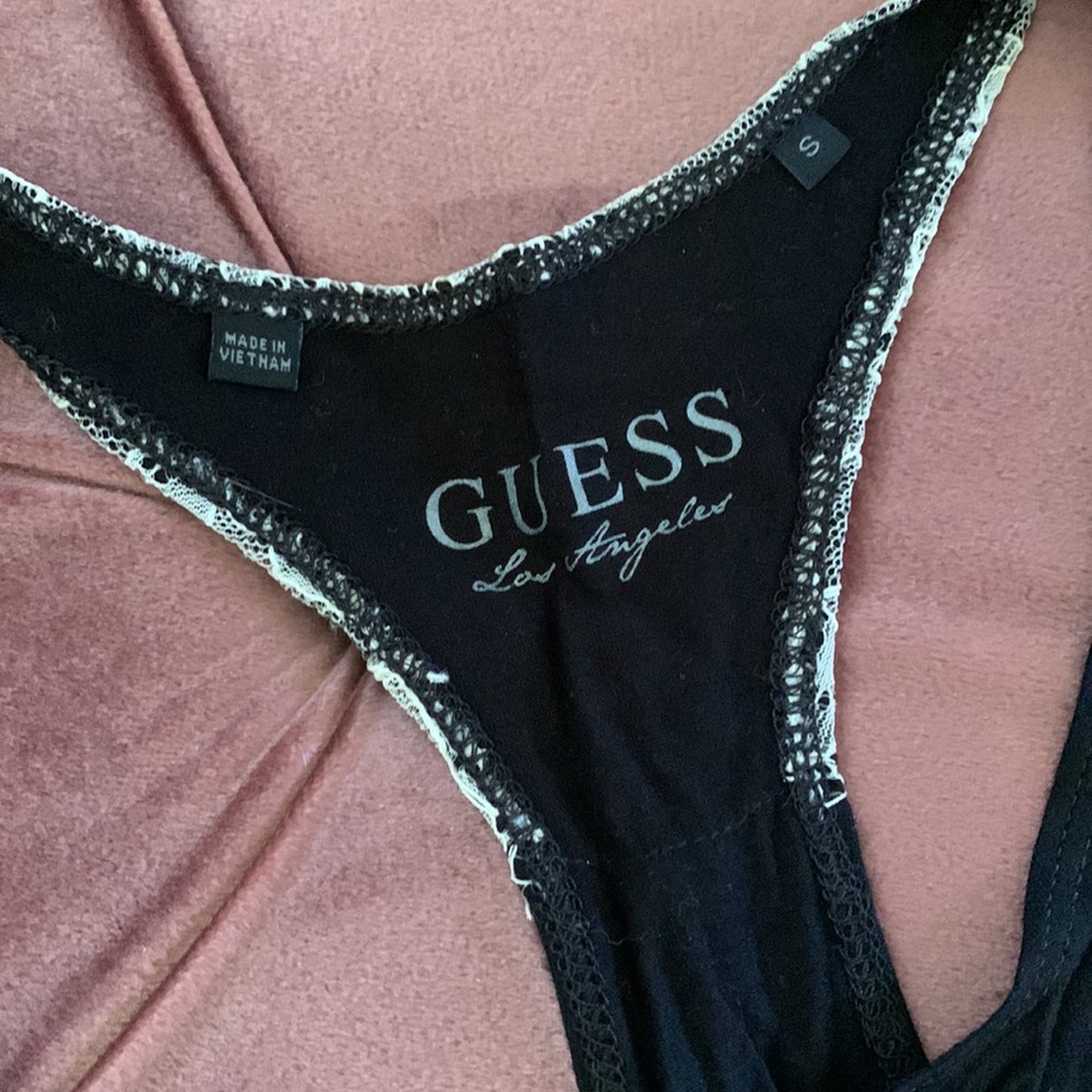 Guess Tank! Size Small! 🖤🤍 - Picture 2 of 4